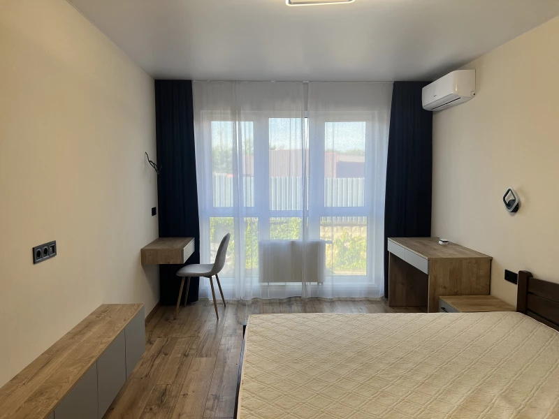 Квартира 2-кімн. оренда Київ, Святошинский – 28.9 м²