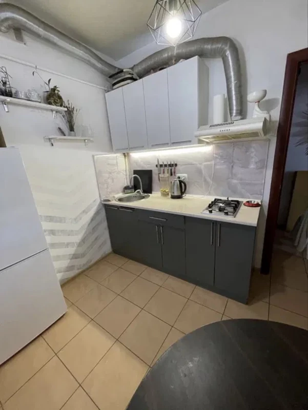 Квартира 1-кімн. продаж Авангард, Авангард – 32 м², Авангард — 3/8