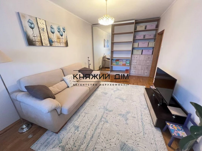 Квартира 3-кімн. оренда Київ, Дарницький р-н – 43 м², Київ — 6/15