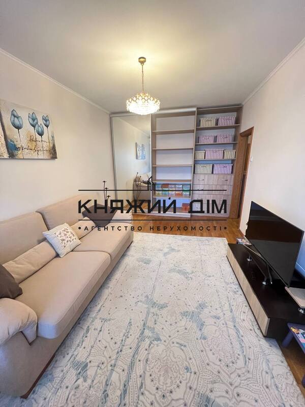 Квартира 3-кімн. оренда Київ, Дарницький р-н – 43 м², Київ — 7/15