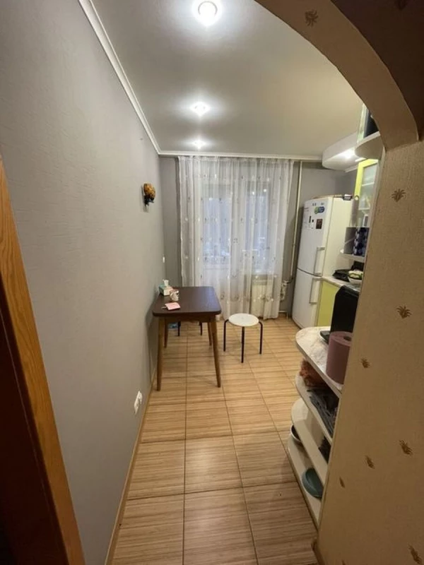 Квартира 2-кімн. оренда Київ, Святошинский – 54 м²