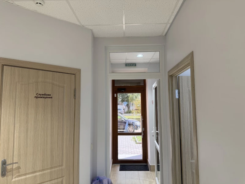 Комерційна нерухомість – 61 м², Тернополь — 8/15