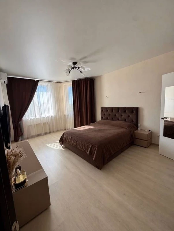 Квартира 1-кімн. продаж Софіївська Борщагівка – 45.8 м², Софіївська Борщагівка — 5/9