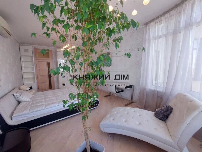 Квартира 3-кімн. оренда Київ, Шевченкiвський р-н – 100 м², Киев — 10/15