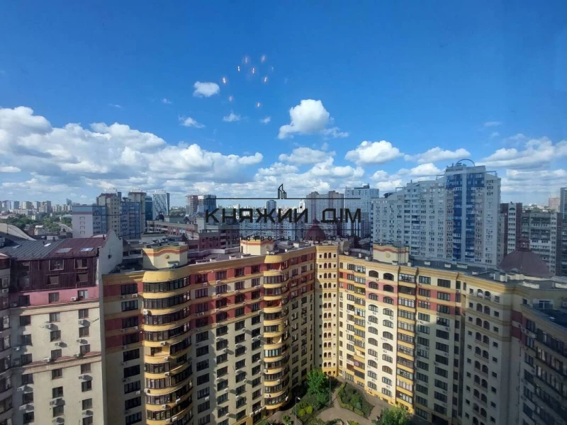Квартира 3-кімн. оренда Київ, Шевченкiвський р-н – 100 м², Киев — 12/15