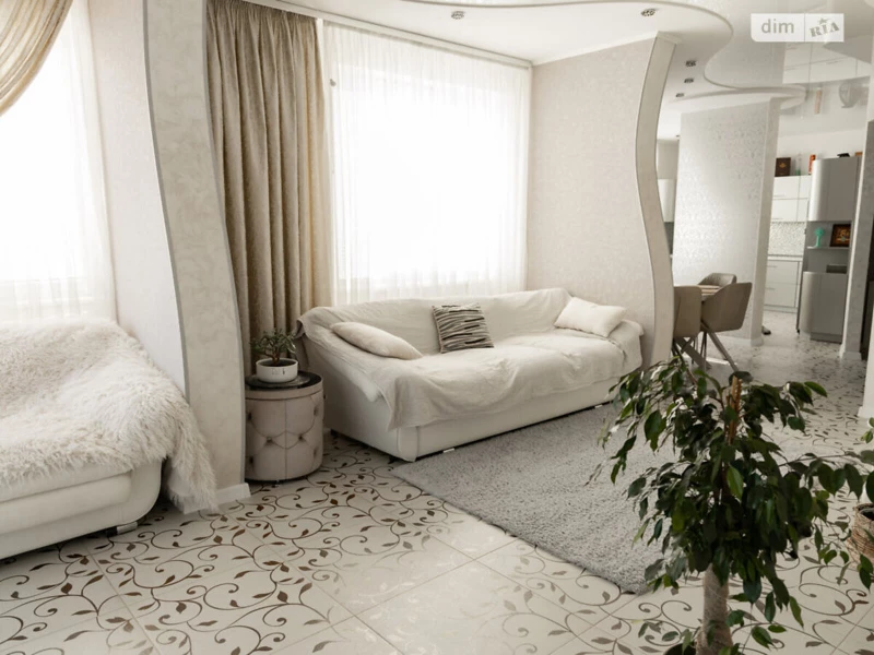 Квартира 4-кімн. продаж Хмельницький, Виставка – 180 м², Хмельницький — 12/15