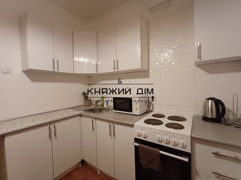 Квартира 1-кімн. оренда Київ, Дарницький р-н – 18 м², Киев — 8/14