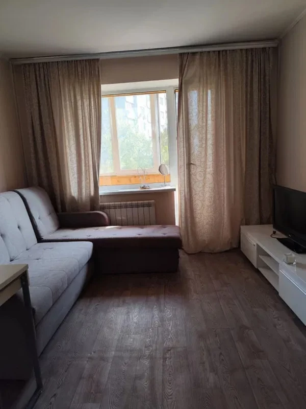 Квартира 1-кімн. оренда Київ, Деснянский – 31 м²