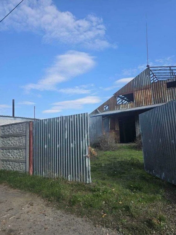 Комерційна нерухомість – 400 м², Фурсы — 3/15