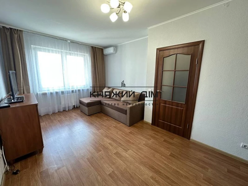 Квартира 1-кімн. оренда Київ, Дарницький р-н – 18 м², Киев — 4/15