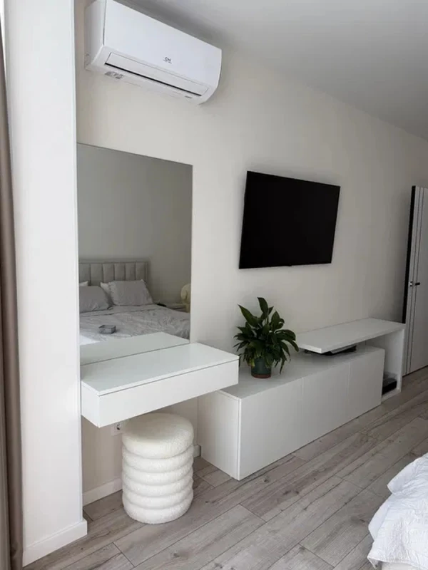 Квартира 1-кімн. продаж Київ, Голосеевский – 45 м², Киев — 12/13