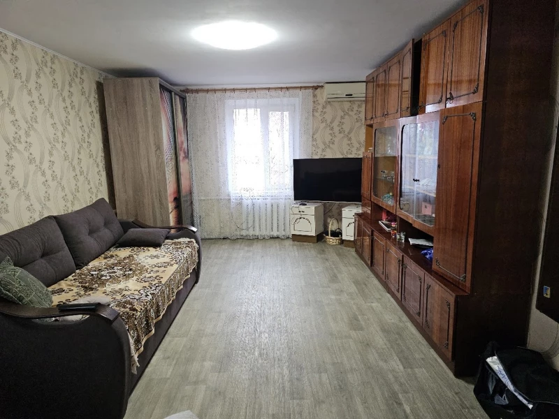 Будинок оренда Дніпро, Жовтневый р-н – 50 м²
