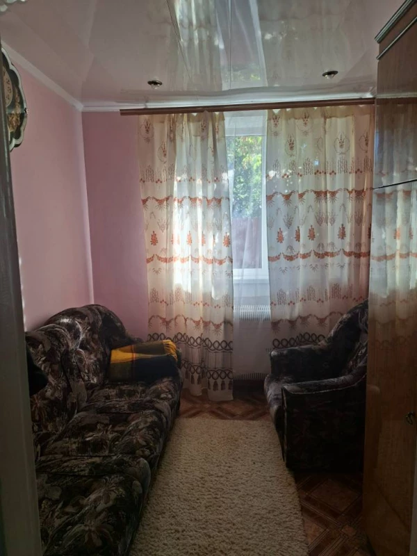 Дача продаж, Корсунь-Шевченковский — 6/7