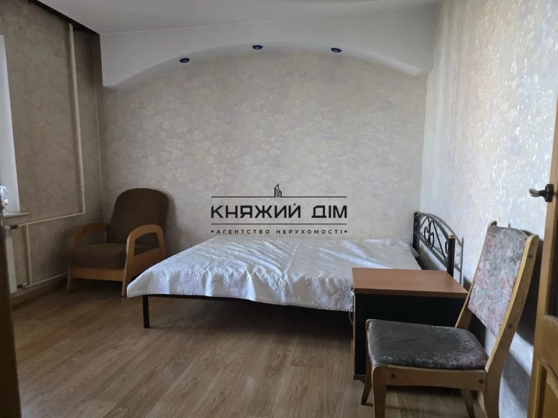 Квартира 3-кімн. оренда Київ, Оболонський р-н – 70 м²