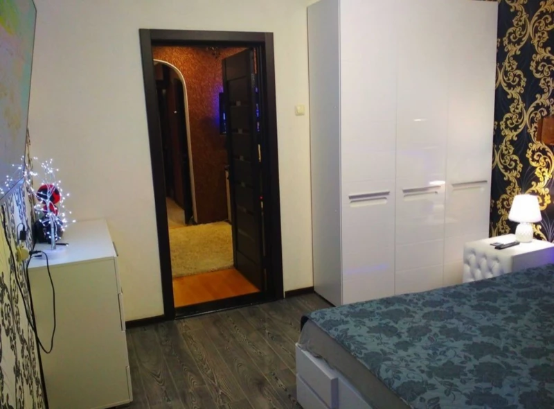 Квартира 3-кімн. продаж Київ, Соломенский – 78 м², Київ — 7/12