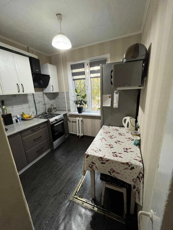 Квартира 3-кімн. продаж Київ – 60 м², Київ — 6/8