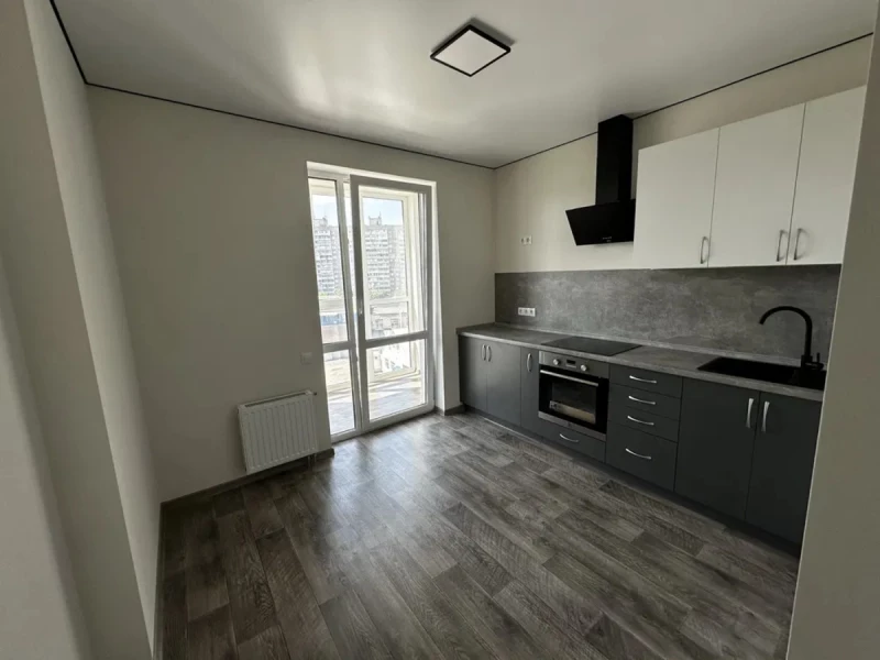 Квартира 1-кімн. продаж Київ – 37 м²