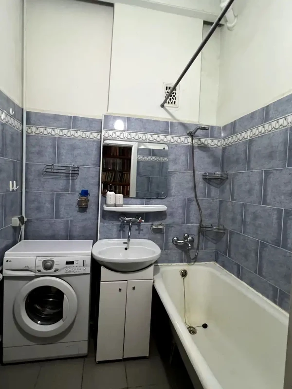 Квартира 2-кімн. оренда Київ, Соломенский – 32 м², Киев — 8/12