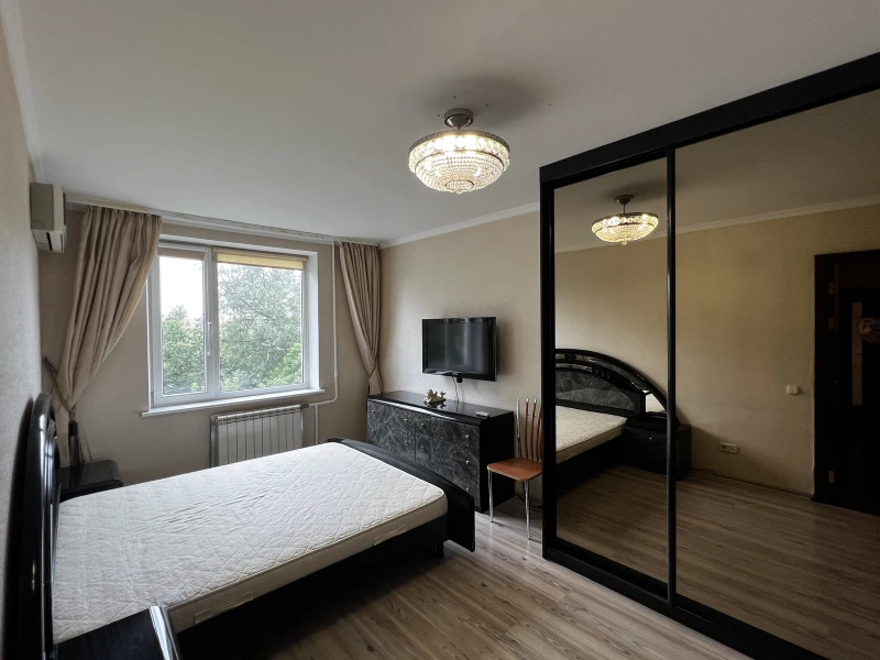 Квартира 2-кімн. оренда Київ, Соломенский – 26 м²