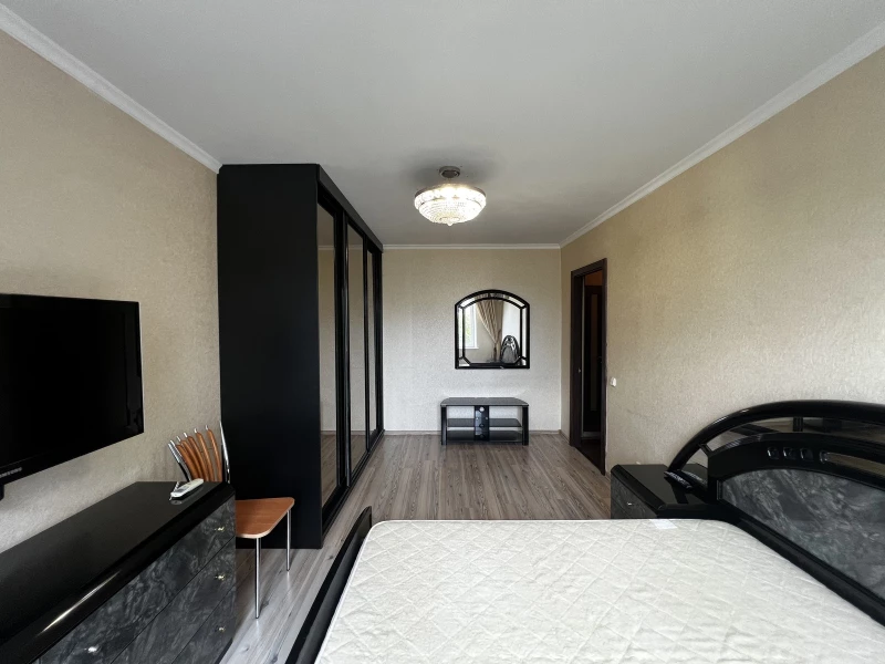 Квартира 2-кімн. оренда Київ, Соломенский – 26 м², Киев — 5/15