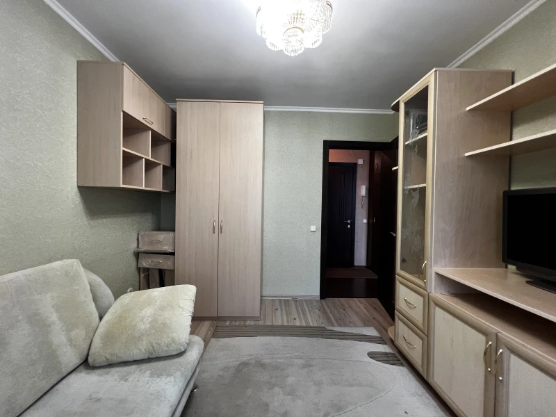Квартира 2-кімн. оренда Київ, Соломенский – 26 м², Киев — 9/15