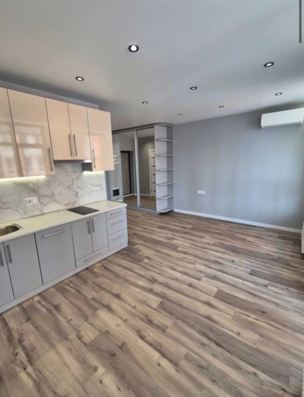 Квартира 1-кімн. продаж Київ, Святошинский – 33 м², Киев — 3/8