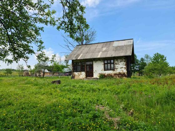 Продається земельна ділянка село Черешенька