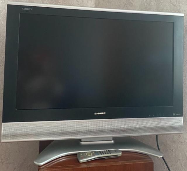 Продается телевизор SHARP LC-32GA8E