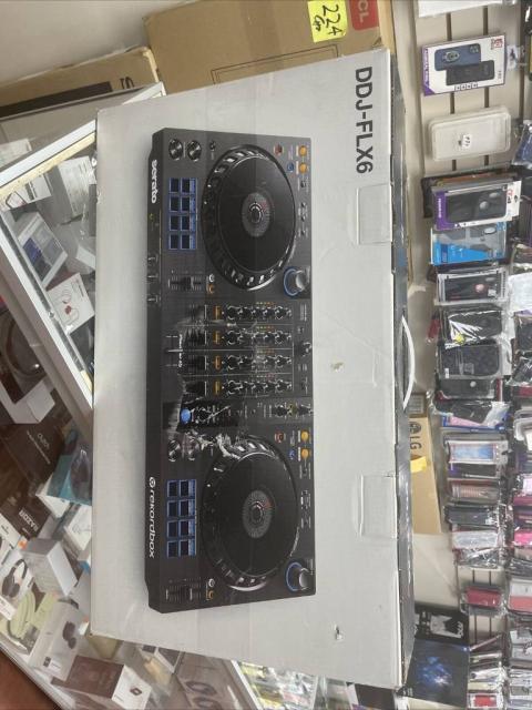 Новий/уживаний 4-канальний DJ контролер Pioneer DDJ-FLX6 для Rekordbox і Serato DJ Pro в наявності на продаж