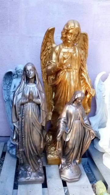 Скульптура ритуальная: ангелы, Божья Матерь, Иисус Христос. Садово-парковая скульптура