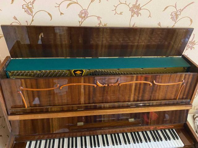Продам пианино за символическую цену