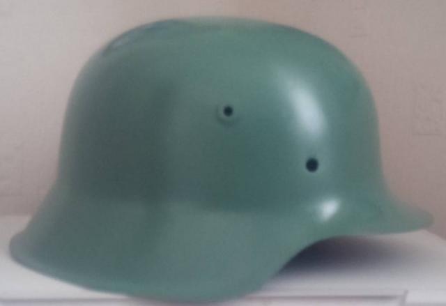 Продам немецкую каску М42, (нем. Stahlhelm, стальной шлем)