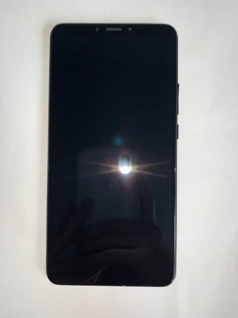 Продам телефон Xiaomi Mi Max 3, в отличном состоянии с новой батареей.