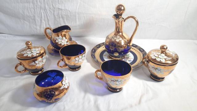 Чайный сервиз из синего Богемского стекла с позолотой, Чехословакия