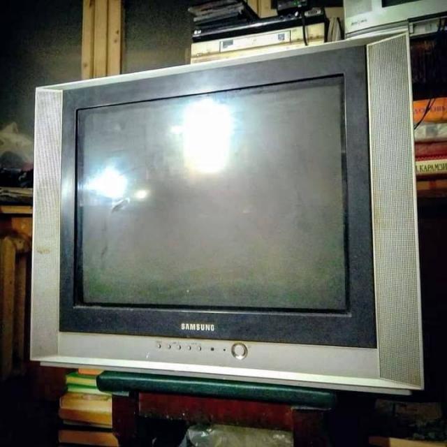 Телевизор Samsung CS-21K30ZHQ
