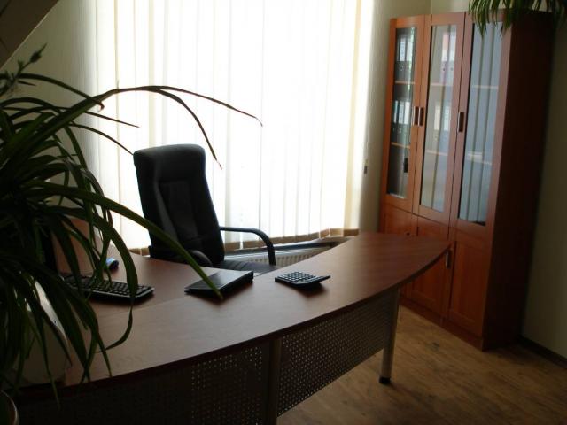 Офисная мебель на заказ в Харькове