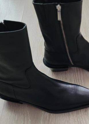 Продам  женские кожаные ботинки ZARA