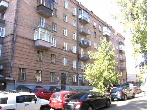 Сдам 1-ком. квартиру в сталинке в центре Киева