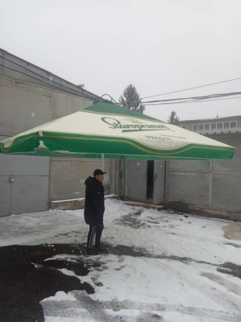 Продам зонт для террасы