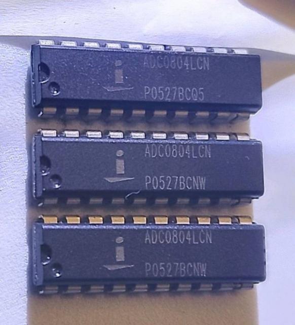 Оригінальний ADC0804LCN 8-бітний аналого-цифровий перетворювач