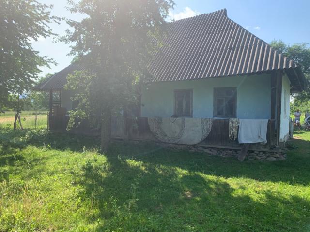 Продам будинок  в селі Чорногузи