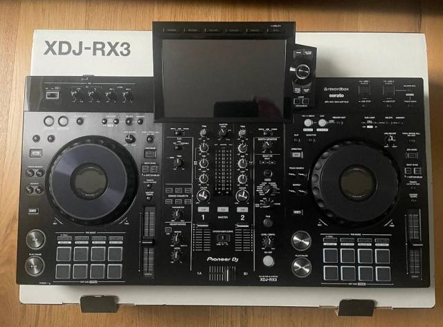 Pioneer XDJ-RX3, Pioneer XDJ-XZ, Pioneer OPUS-QUAD, Pioneer CDJ-3000