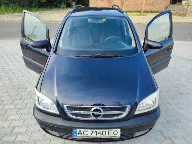 Opel Zafira 2004  4300$ торг