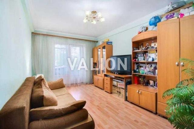 продаж 3-к квартира Київ, Дніпровський, 56000 $