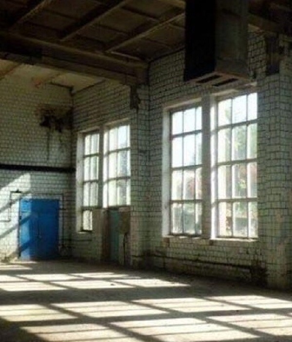 Комерційна нерухомість – 4300 м²