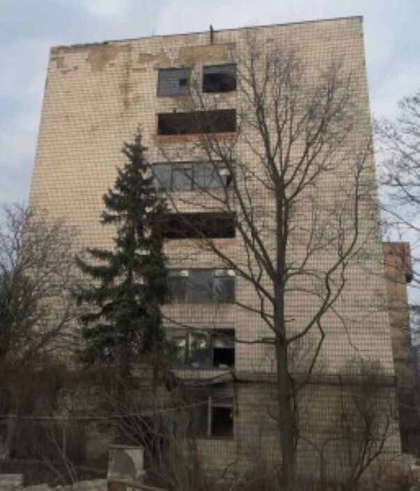 Комерційна нерухомість – 7700 м², Вишневе — 2/3