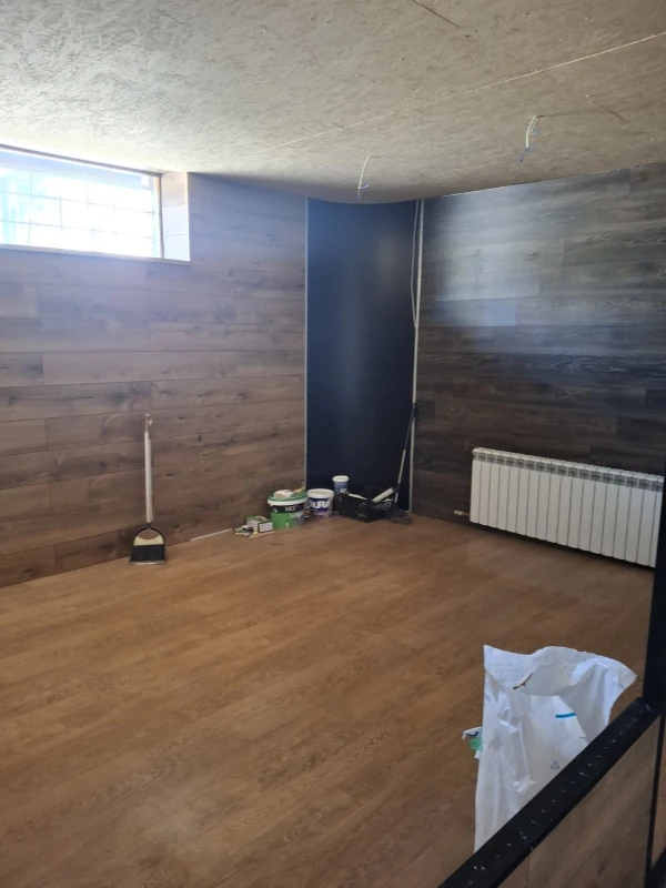 Комерційна нерухомість – 86 м², Кременец — 15/15