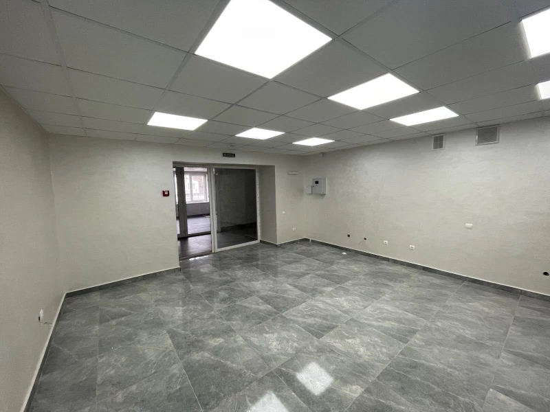 Комерційна нерухомість – 33.4 м², Тернополь — 6/14