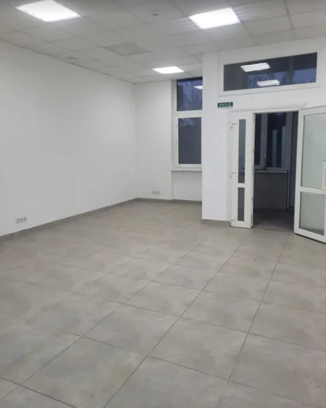 Комерційна нерухомість – 264 м², Тернопіль — 4/15