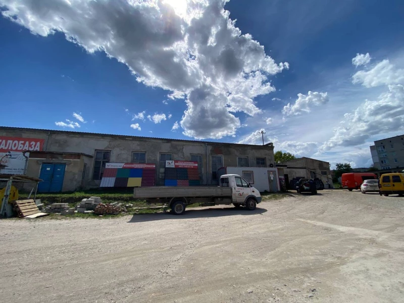Комерційна нерухомість – 821.8 м², Кременец — 9/15